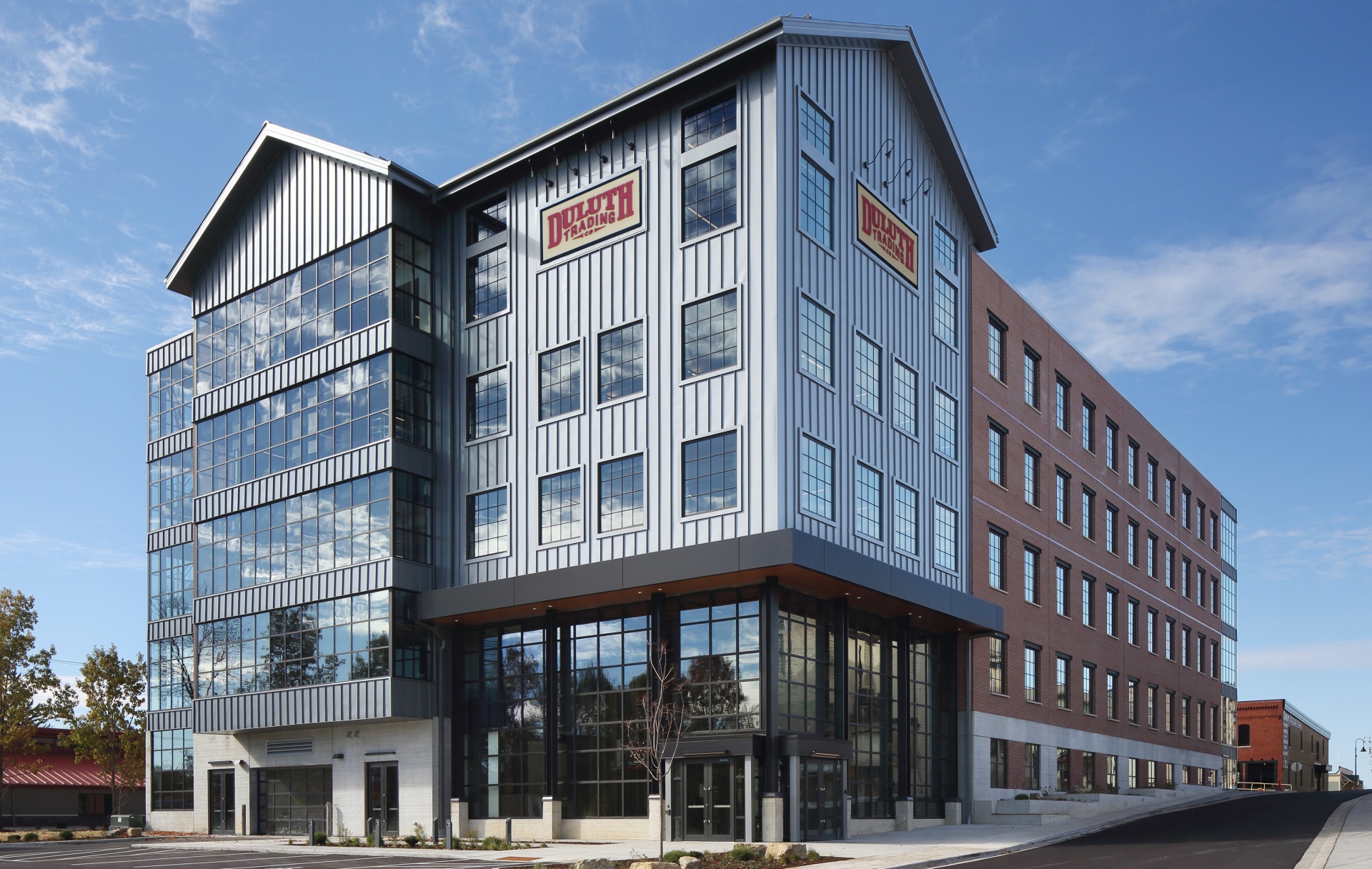 Duluth Trading Company Corporate Headquarters National